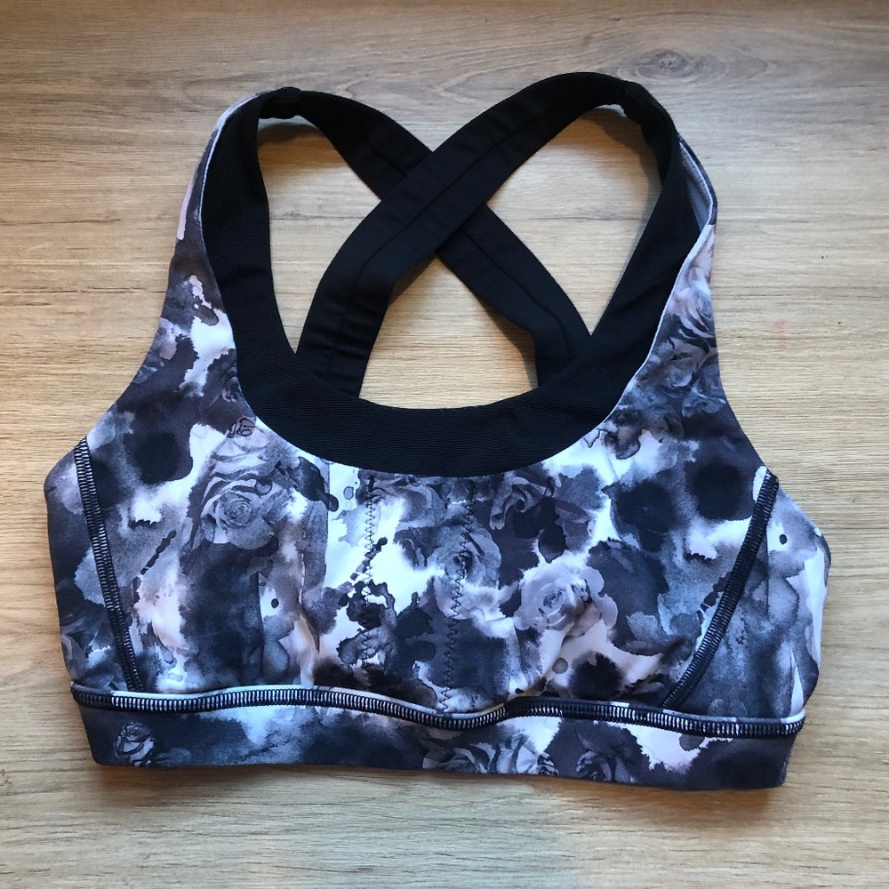 Lululemon sports bra sz 6